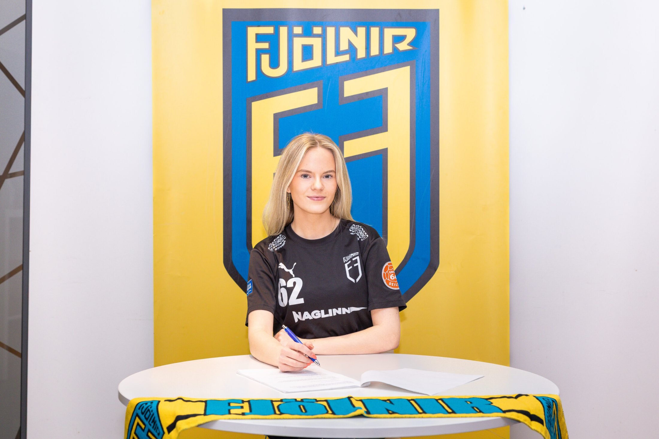 Blekið þornar ekki í Egilshöllinni