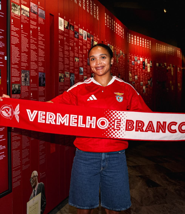 Gerir tveggja ára samning við Benfica