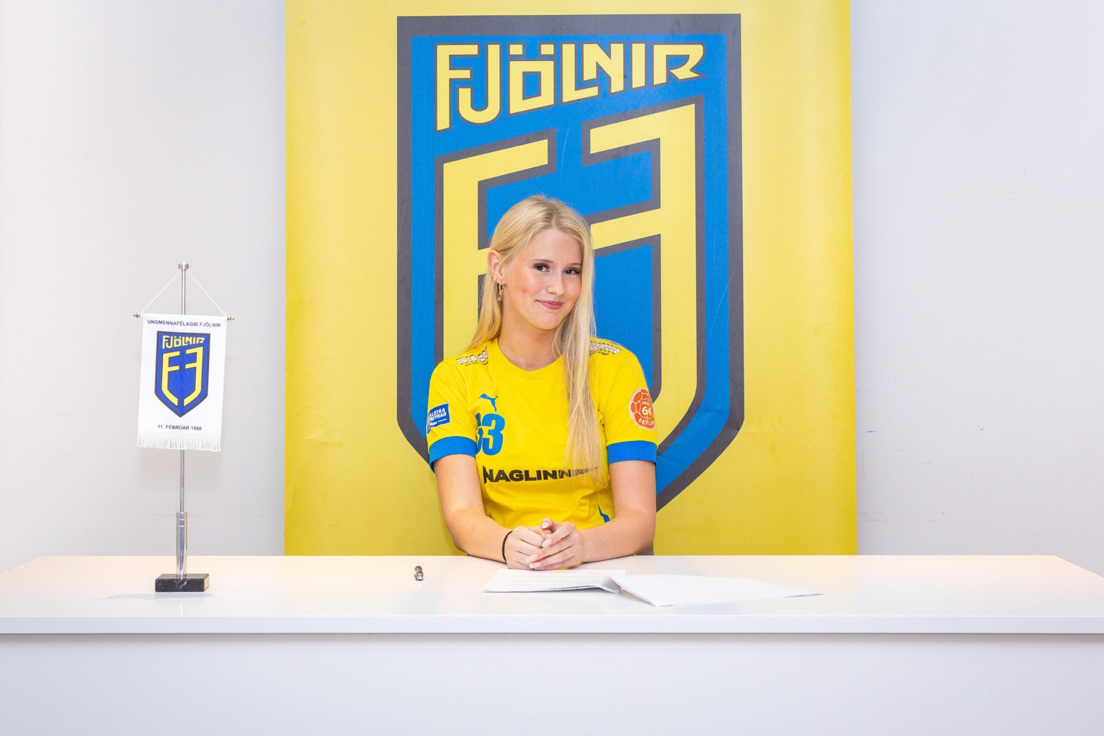 Efnileg skytta framlengir hjá Fjölni